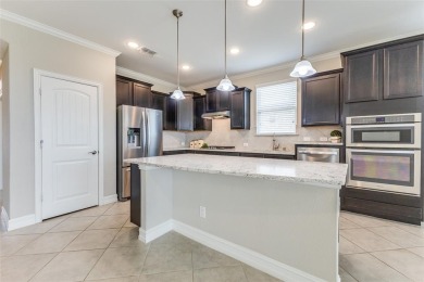 MOVE IN READY.  Immaculate Abbeyville floorplan in Frisco Lakes on Frisco Lakes Golf Course in Texas - for sale on GolfHomes.com, golf home, golf lot