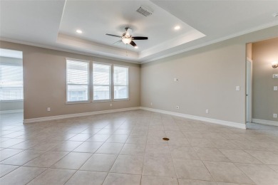 MOVE IN READY.  Immaculate Abbeyville floorplan in Frisco Lakes on Frisco Lakes Golf Course in Texas - for sale on GolfHomes.com, golf home, golf lot