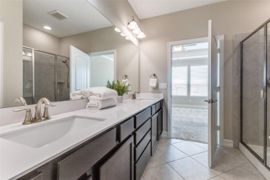 MOVE IN READY.  Immaculate Abbeyville floorplan in Frisco Lakes on Frisco Lakes Golf Course in Texas - for sale on GolfHomes.com, golf home, golf lot