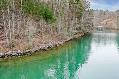 The Keowee life awaits you in Cliffs Falls South. The paved on The Cliffs At Keowee Falls in South Carolina - for sale on GolfHomes.com, golf home, golf lot