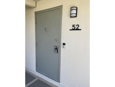 CLEAN, CLEAN, CLEAN!! Great ground floor 2/2 unit in Flanders on Kings Point Golf -Flanders Way in Florida - for sale on GolfHomes.com, golf home, golf lot