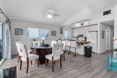 Full Duplex - A Fantastic Investment Opportunity!Live in one on Key Colony Beach Golf Course in Florida - for sale on GolfHomes.com, golf home, golf lot