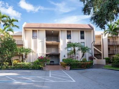 All Ages welcome in this Concord Village Condominium Complex on Colony West Country Club in Florida - for sale on GolfHomes.com, golf home, golf lot