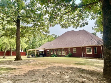 ''3.25% assumable loan rate available for qualified buyer!  Live on Lions Den Golf Club in Arkansas - for sale on GolfHomes.com, golf home, golf lot