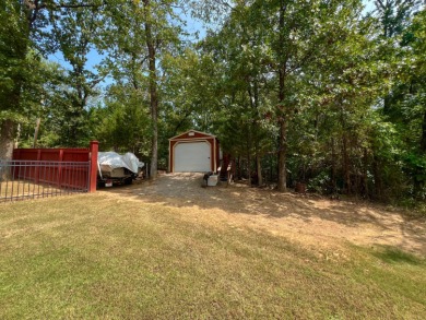 ''3.25% assumable loan rate available for qualified buyer!  Live on Lions Den Golf Club in Arkansas - for sale on GolfHomes.com, golf home, golf lot