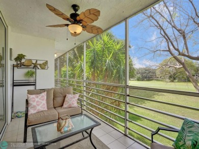 Absolutely gorgeous turnkey corner unit located in the highly on Oaks Country Club in Florida - for sale on GolfHomes.com, golf home, golf lot