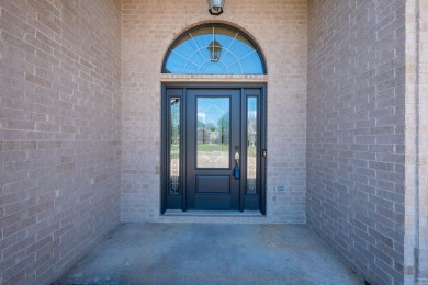 Outstanding home in perfect condition! Beautiful hardwoods on The Country Club of Arkansas in Arkansas - for sale on GolfHomes.com, golf home, golf lot