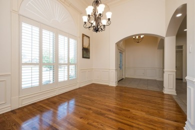 Outstanding home in perfect condition! Beautiful hardwoods on The Country Club of Arkansas in Arkansas - for sale on GolfHomes.com, golf home, golf lot