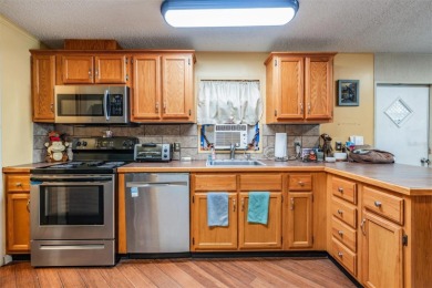 Welcome to 8304 Weatherford Ave, Brooksville, FL 34613! This on Brookridge Country Club in Florida - for sale on GolfHomes.com, golf home, golf lot