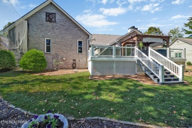 Golf Front Custom Home in Quiet Cul-de-Sac - The Brae at on Heatherhurst Golf Course in Tennessee - for sale on GolfHomes.com, golf home, golf lot