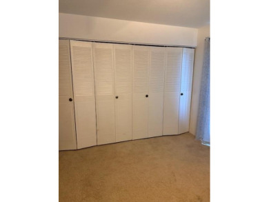 Welcome to this charming ground-floor 1-bedroom, 1.5-bathroom on Kings Point Golf - Executive in Florida - for sale on GolfHomes.com, golf home, golf lot