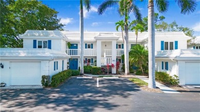 Rare Find in North Naples - 2 Bedroom/2 Bath with Detached on LaPlaya Golf Club in Florida - for sale on GolfHomes.com, golf home, golf lot