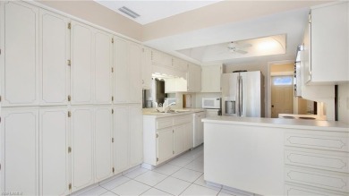 Rare Find in North Naples - 2 Bedroom/2 Bath with Detached on LaPlaya Golf Club in Florida - for sale on GolfHomes.com, golf home, golf lot