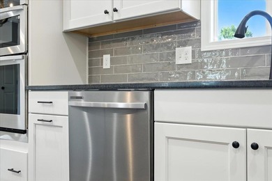 Stunning Move-In Ready New Construction in Mariner's Landing on Mariners Landing Golf and Country Club in Virginia - for sale on GolfHomes.com, golf home, golf lot