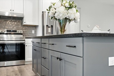 Stunning Move-In Ready New Construction in Mariner's Landing on Mariners Landing Golf and Country Club in Virginia - for sale on GolfHomes.com, golf home, golf lot