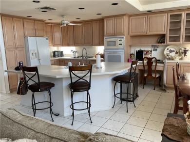 Private Oasis located in Palm Desert Country Club. No HOA!   2 on  in California - for sale on GolfHomes.com, golf home, golf lot
