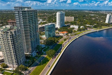 Experience extraordinary resort-style living on the 21st floor on Palma Ceia Golf and Country Club in Florida - for sale on GolfHomes.com, golf home, golf lot