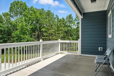 Stunning Move-In Ready New Construction in Mariner's Landing on Mariners Landing Golf and Country Club in Virginia - for sale on GolfHomes.com, golf home, golf lot
