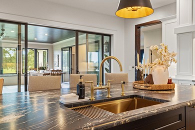 Welcome to Central Kentucky luxury at its finest! When you think on Bright Leaf Golf Course in Kentucky - for sale on GolfHomes.com, golf home, golf lot