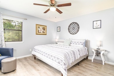 Golf Course View Walk-In Condo - NO STEPS! Perfectly positioned on Pointe Royale Village Country Club in Missouri - for sale on GolfHomes.com, golf home, golf lot