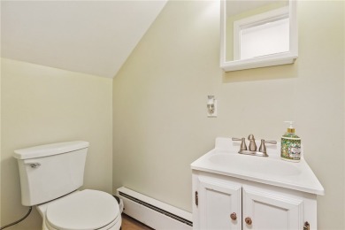 Charming victorian home with original woodwork and high ceilings on The Bob O Connor Golf Course At Schenley Park in Pennsylvania - for sale on GolfHomes.com, golf home, golf lot