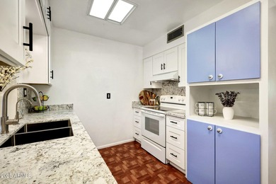 MASSIVE DROP IN PRICE *** You can own this amazing home for a on Sun City Lakes West and East in Arizona - for sale on GolfHomes.com, golf home, golf lot