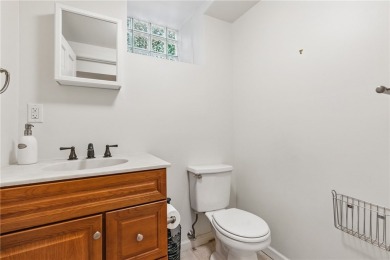 Charming victorian home with original woodwork and high ceilings on The Bob O Connor Golf Course At Schenley Park in Pennsylvania - for sale on GolfHomes.com, golf home, golf lot