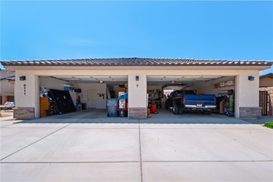 Welcome to this beautifully maintained 3-bedroom, 2-bath POOL on Desert Lakes Golf Course in Arizona - for sale on GolfHomes.com, golf home, golf lot