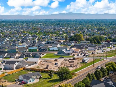 Welcome to this stunning new construction home with modern on Hunters Point Golf Club in Idaho - for sale on GolfHomes.com, golf home, golf lot