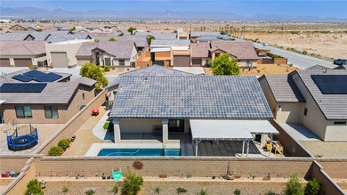 Welcome to this beautifully maintained 3-bedroom, 2-bath POOL on Desert Lakes Golf Course in Arizona - for sale on GolfHomes.com, golf home, golf lot