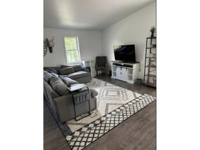 Successful  house! Charming Open-Concept Country Retreat with a on Mill Creek Golf Club in Ohio - for sale on GolfHomes.com, golf home, golf lot