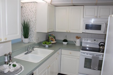 Welcome to Island Towers, Dunedin's hidden gem on the Causeway! on The Dunedin Country Club in Florida - for sale on GolfHomes.com, golf home, golf lot