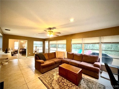 Charming 3/2/2 Home in Sugarmill Woods (Oak Village) set on a on Sugarmill Woods Golf and Country Club in Florida - for sale on GolfHomes.com, golf home, golf lot