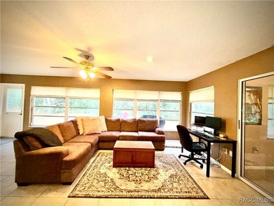 Charming 3/2/2 Home in Sugarmill Woods (Oak Village) set on a on Sugarmill Woods Golf and Country Club in Florida - for sale on GolfHomes.com, golf home, golf lot