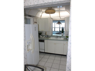 Welcome to Island Towers, Dunedin's hidden gem on the Causeway! on The Dunedin Country Club in Florida - for sale on GolfHomes.com, golf home, golf lot