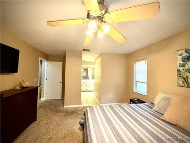 Charming 3/2/2 Home in Sugarmill Woods (Oak Village) set on a on Sugarmill Woods Golf and Country Club in Florida - for sale on GolfHomes.com, golf home, golf lot