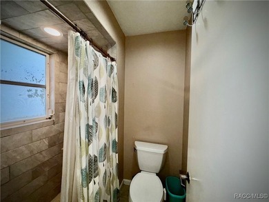 Charming 3/2/2 Home in Sugarmill Woods (Oak Village) set on a on Sugarmill Woods Golf and Country Club in Florida - for sale on GolfHomes.com, golf home, golf lot