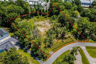 Now Available - Subdividable Lot in Highly Desired Murrells on Wachesaw Plantation Club in South Carolina - for sale on GolfHomes.com, golf home, golf lot