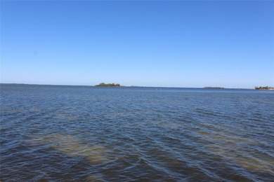 Welcome to Island Towers, Dunedin's hidden gem on the Causeway! on The Dunedin Country Club in Florida - for sale on GolfHomes.com, golf home, golf lot