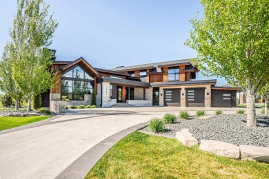 The modern elements and exquisite architecture of this 2 story on Whispering Creek Golf Club in Iowa - for sale on GolfHomes.com, golf home, golf lot