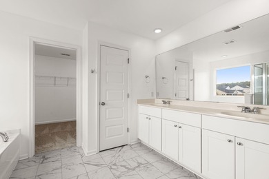 ***OFFERING A 2-1 INTEREST RATE BUYDOWN WITH ACCEPTABLE OFFER - on Legend Oaks Plantation Golf Club in South Carolina - for sale on GolfHomes.com, golf home, golf lot