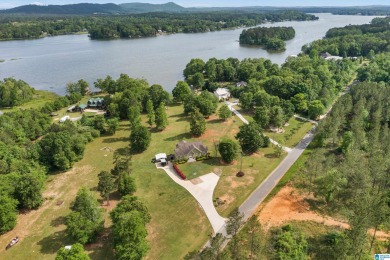 LAKE FRONT- LOCATED IN CEDAR CREEK ON LAY LAKE! HIGHLY SOUGHT on Farm Links Golf Club in Alabama - for sale on GolfHomes.com, golf home, golf lot