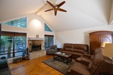Welcome to this charming home nestled within the private, gated on Holly Lake Ranch Golf Club in Texas - for sale on GolfHomes.com, golf home, golf lot