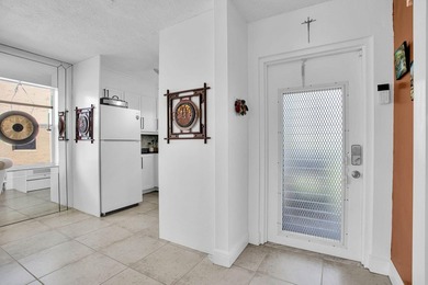 **Charming Top-Floor Condo with Stunning Views** Discover your on  in Florida - for sale on GolfHomes.com, golf home, golf lot