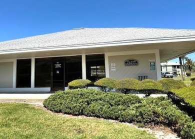 STUNNING!  This renovated condo is simply stunning!  Located in on East Lake Woodlands Country Club in Florida - for sale on GolfHomes.com, golf home, golf lot