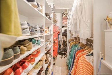 This 2/2/2 single family home situated on the beautiful Martin on Martin Downs Country Club in Florida - for sale on GolfHomes.com, golf home, golf lot