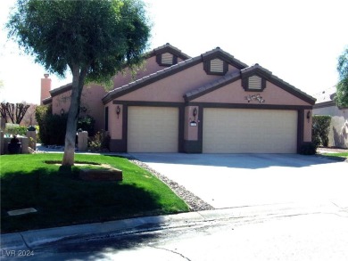 On the Golf Course. Open floor plan with amazing golf course on Mojave Resort Golf Club in Nevada - for sale on GolfHomes.com, golf home, golf lot