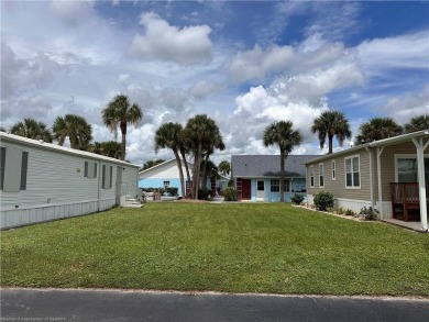 ESCAPE THE HUSTLE AND BUSTLE OF BIG CITY LIVING! THIS BEAUTIFUL on Bluffs Golf Course in Florida - for sale on GolfHomes.com, golf home, golf lot