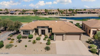 Beautifully updated Hampton Modelon the 17th fairway of Cimarron on Cimarron Golf Club in Arizona - for sale on GolfHomes.com, golf home, golf lot