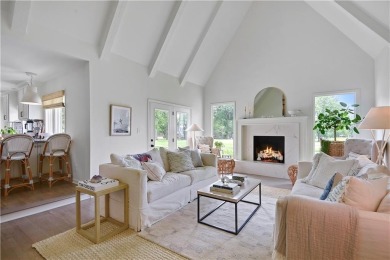 Wow! Perfect 10!! Backs to Leawood South Golf Course on 10th on Leawood South Country Club in Kansas - for sale on GolfHomes.com, golf home, golf lot
